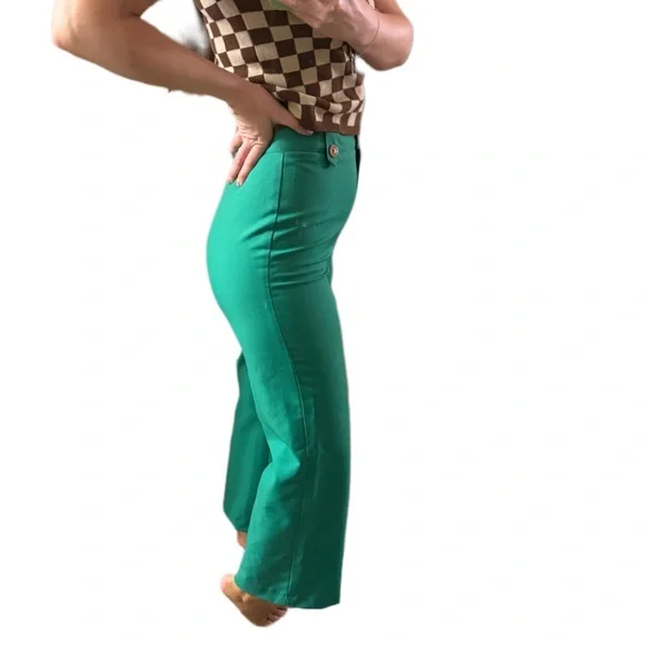 Vintage mod Vibrant Green high waisted front
Button  Flared Pants 26” - Picture 3 of 6